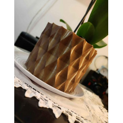 Maceta con diseño en diamante